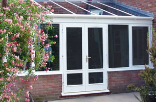 thumb-conservatories-hardwood